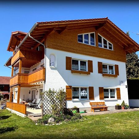 23 Neu Erbaute Ferienwohnung Mit Schloss- Und Panoramablick Halblech Buitenkant foto