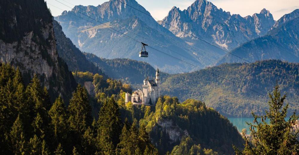 23 Neu Erbaute Ferienwohnung Mit Schloss- Und Panoramablick Halblech Buitenkant foto